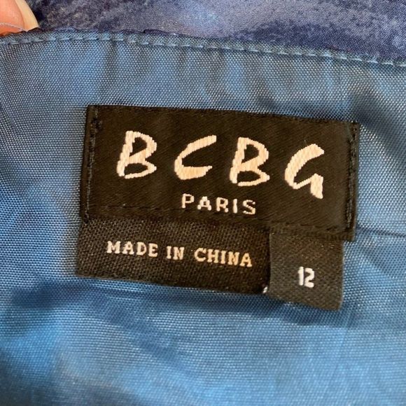 BCBG Paris 100% silk dress, sz 12, EUC, fully lined, halter style, knee length, - Picture 8 of 10